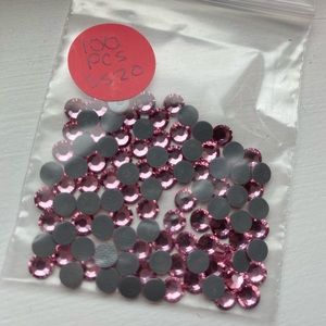 100 pcs Swarovski hotfix